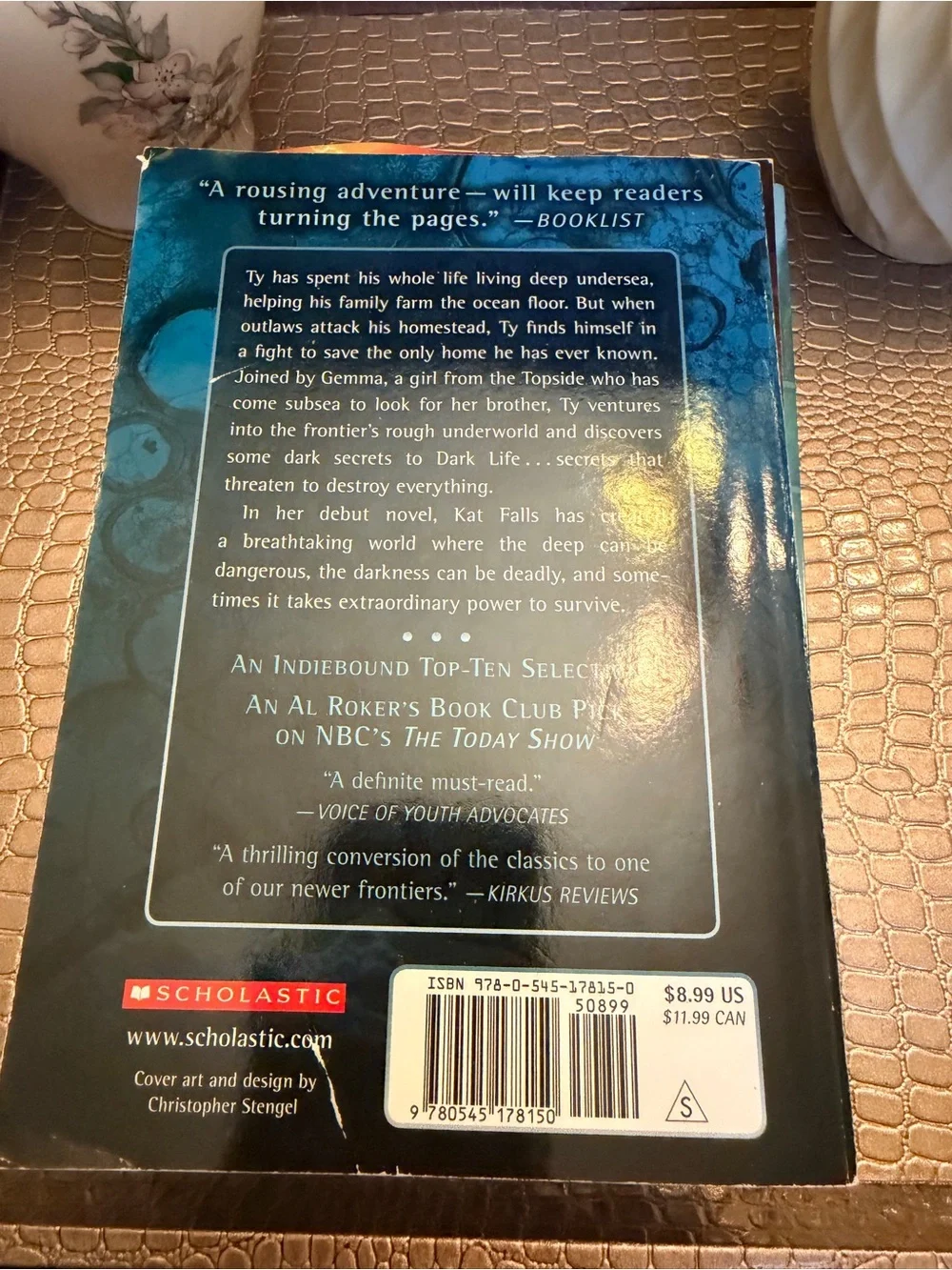 Kat Falls 3-Book Scholastic Sci-Fi Bundle – Dark Life, Inhuman & Undaunted (EUC)
